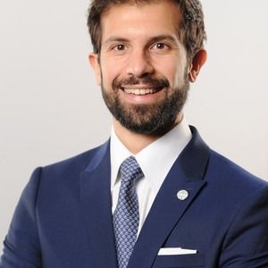 Meet your Posher, Lorenzo